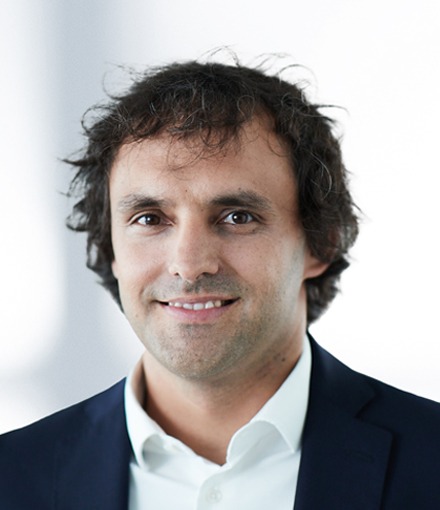 Dr. Sebastian Schellhaas